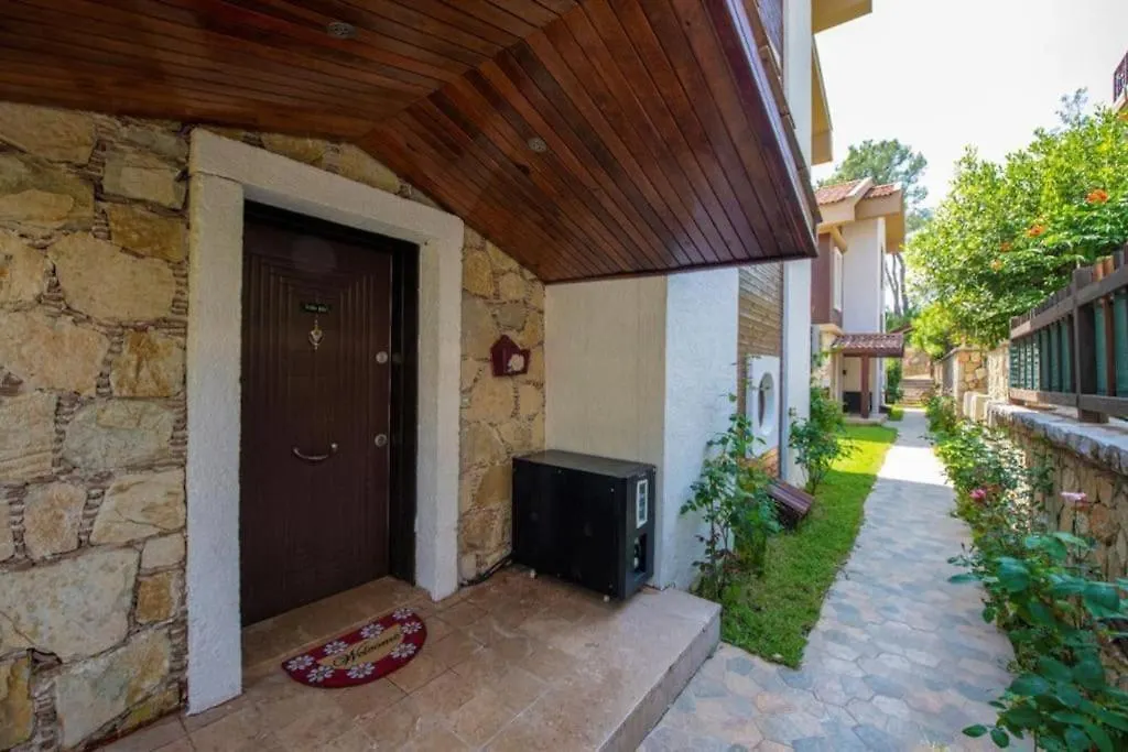 Villa Ela Goecek'Te Oezel Havuzlu Luex Villa Fethiye