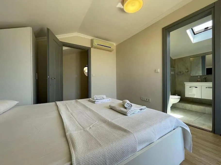 Villa Ela Goecek'Te Oezel Havuzlu Luex Villa Fethiye 0*,  Turquía